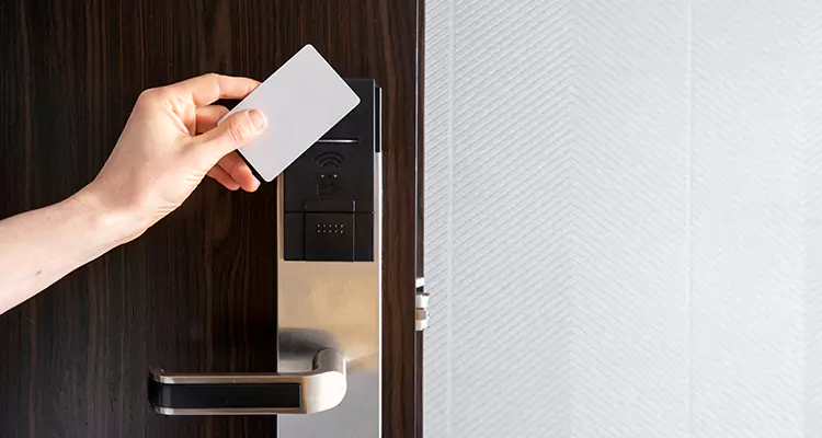 Why Choose Us for Hotel Keycard Lock Repair in Bloomingdale, FL?
