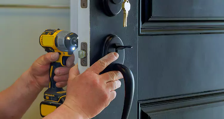 Comprehensive Door Lock Repair Services in Bloomingdale, FL