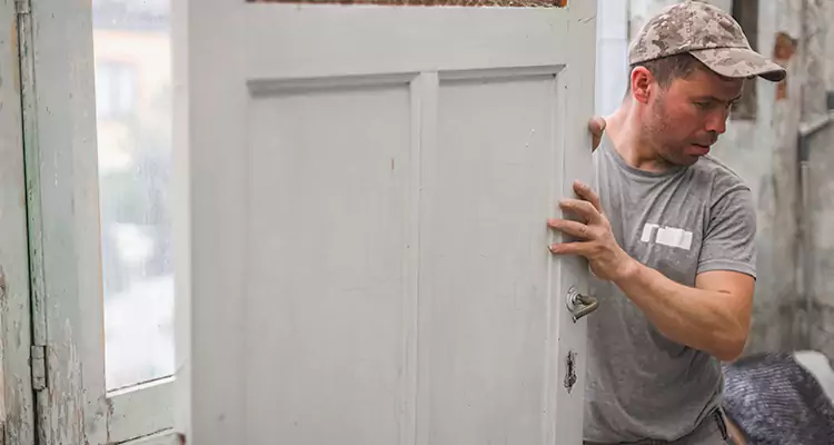 Home Front Door Replacement in Bloomingdale, FL