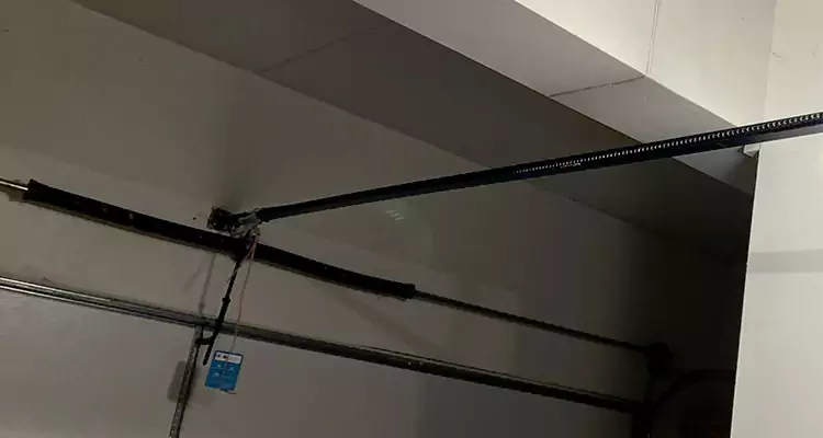 Garage Door Spring Removal in Bloomingdale, FL