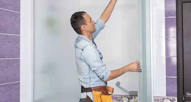 Glass Sliding Door Repair Near You in Bloomingdale, FL
