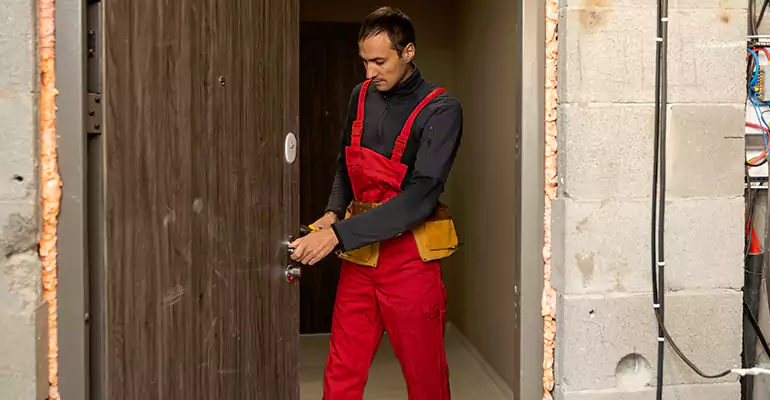 Residential Sliding Glass Door Repair in Bloomingdale, FL