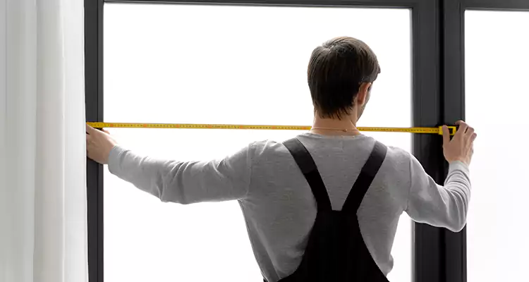 Retractable Deck Screens Repair in Bloomingdale, FL