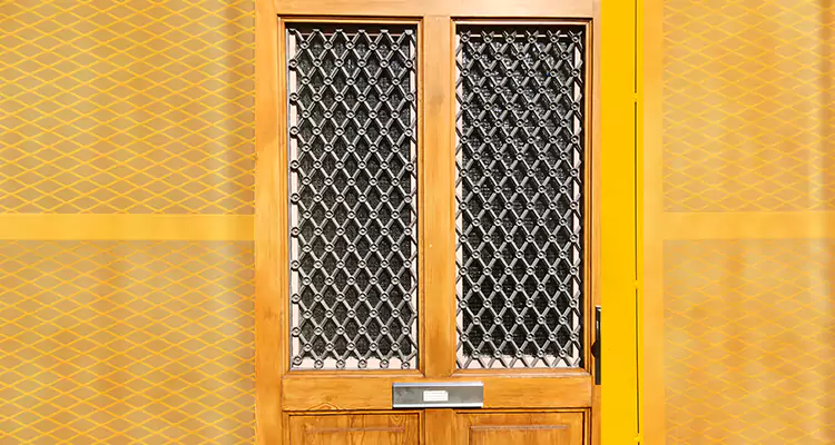 Sliding Pet Screen Door Replacement in Bloomingdale, FL